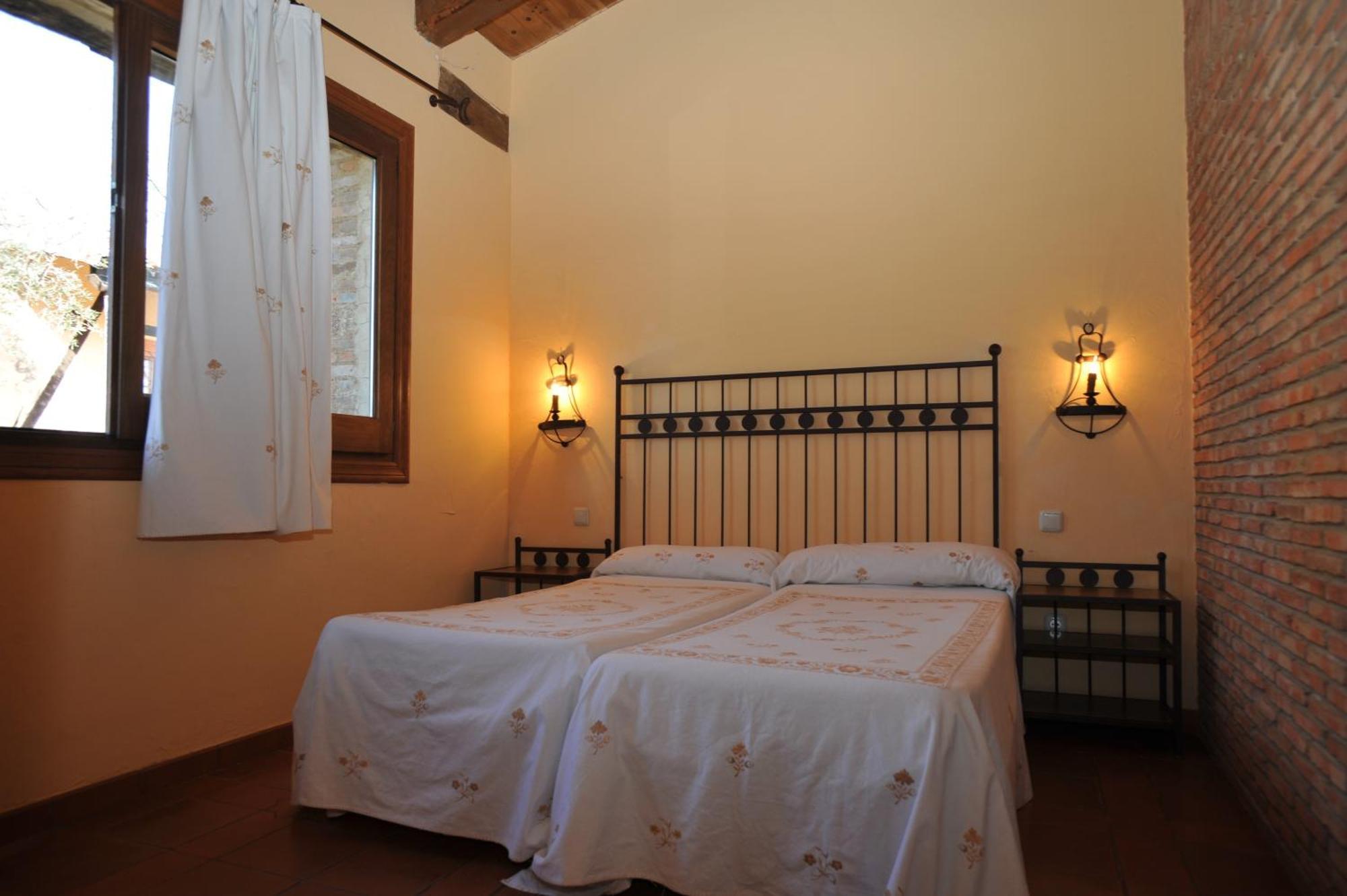 Hotel Rural Hosteria Fontivieja Losar De La Vera Buitenkant foto