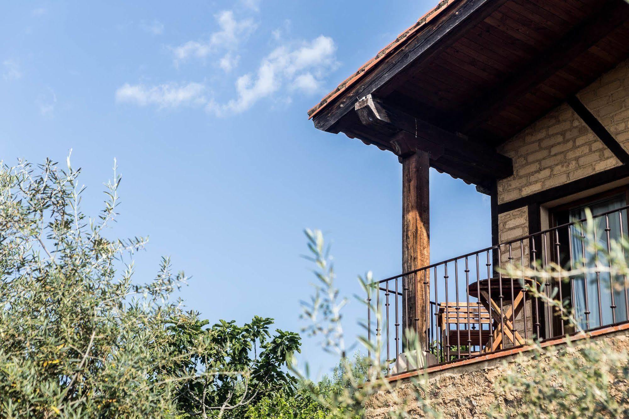 Hotel Rural Hosteria Fontivieja Losar De La Vera Buitenkant foto